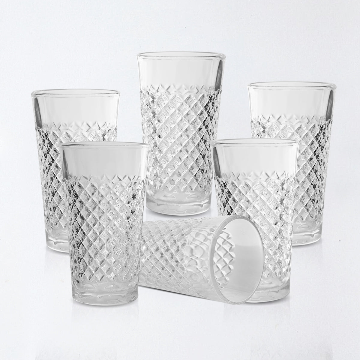 Diamond-Cut Glass Vivendi - Elevate Your Table with Hand-Cut Crystal Brilliance