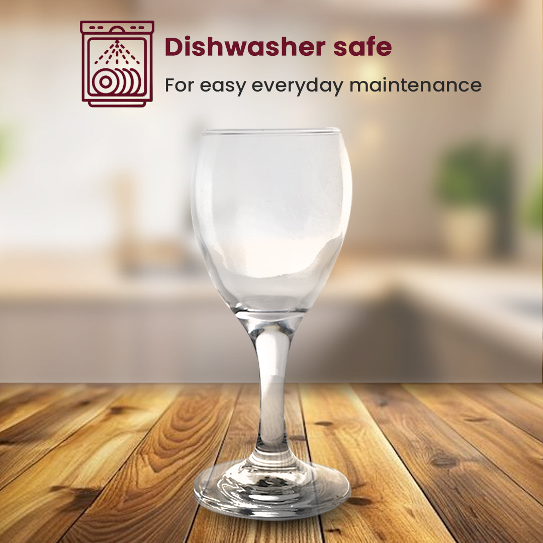 Elegant Clear Glass Wine Glass – 16cm Tall, Classic Design for Wine & Beverages